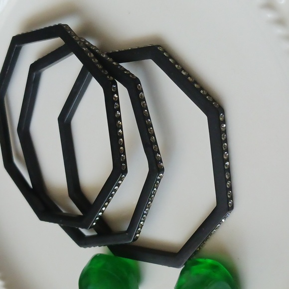 Belle Noel bracelets by Kim kardashian - Picture 1 of 6
